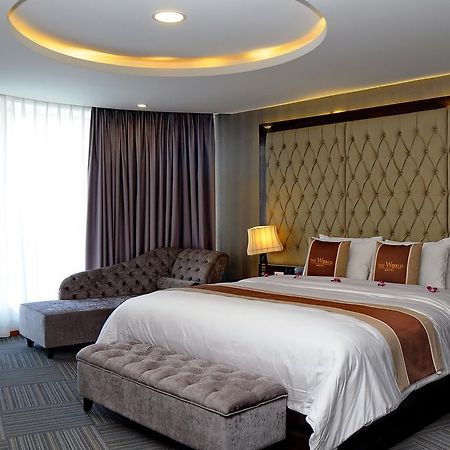 The World Hotel Να Τρανγκ Εξωτερικό φωτογραφία