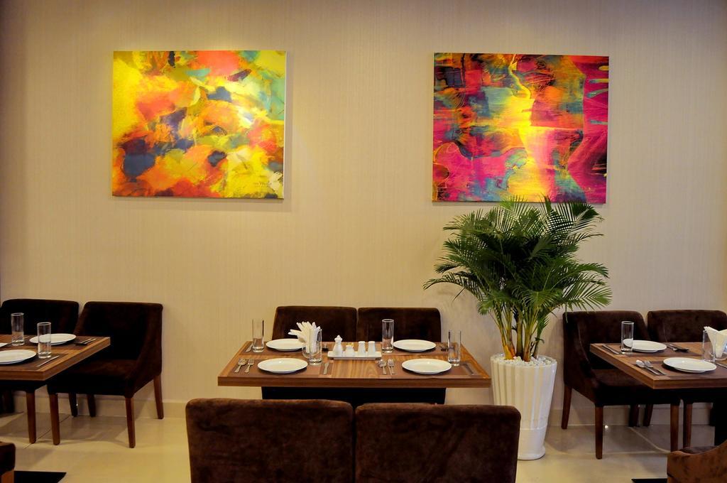The World Hotel Να Τρανγκ Εξωτερικό φωτογραφία