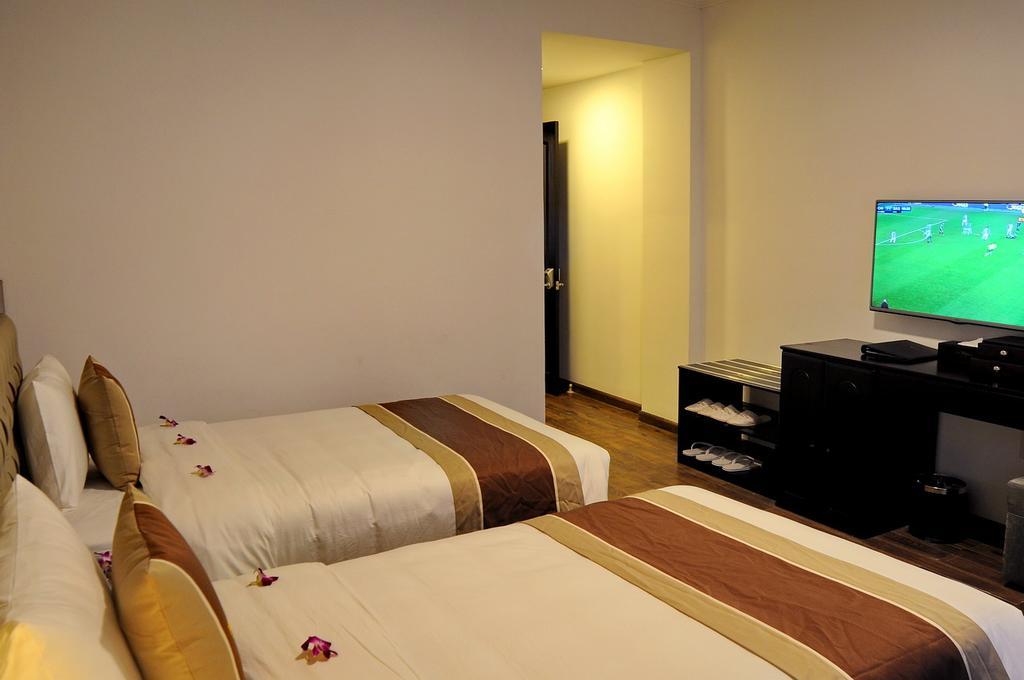 The World Hotel Να Τρανγκ Εξωτερικό φωτογραφία