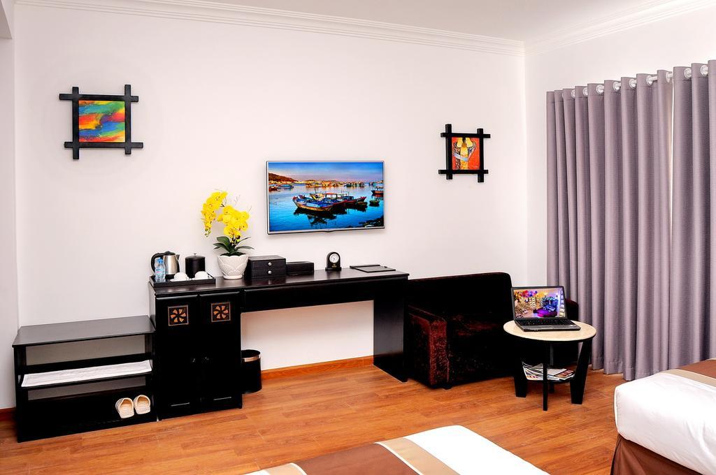 The World Hotel Να Τρανγκ Εξωτερικό φωτογραφία